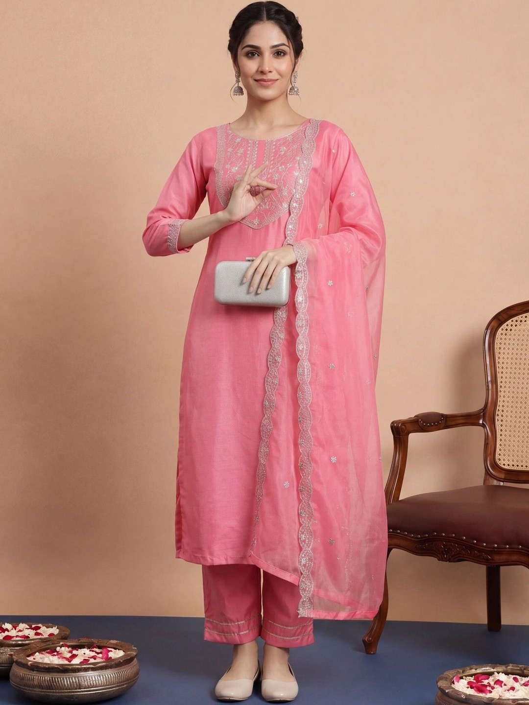 VIVISHA Women Ethnic Motifs Embroidered Regular Thread Work Kurta with Palazzos & With Dupatta