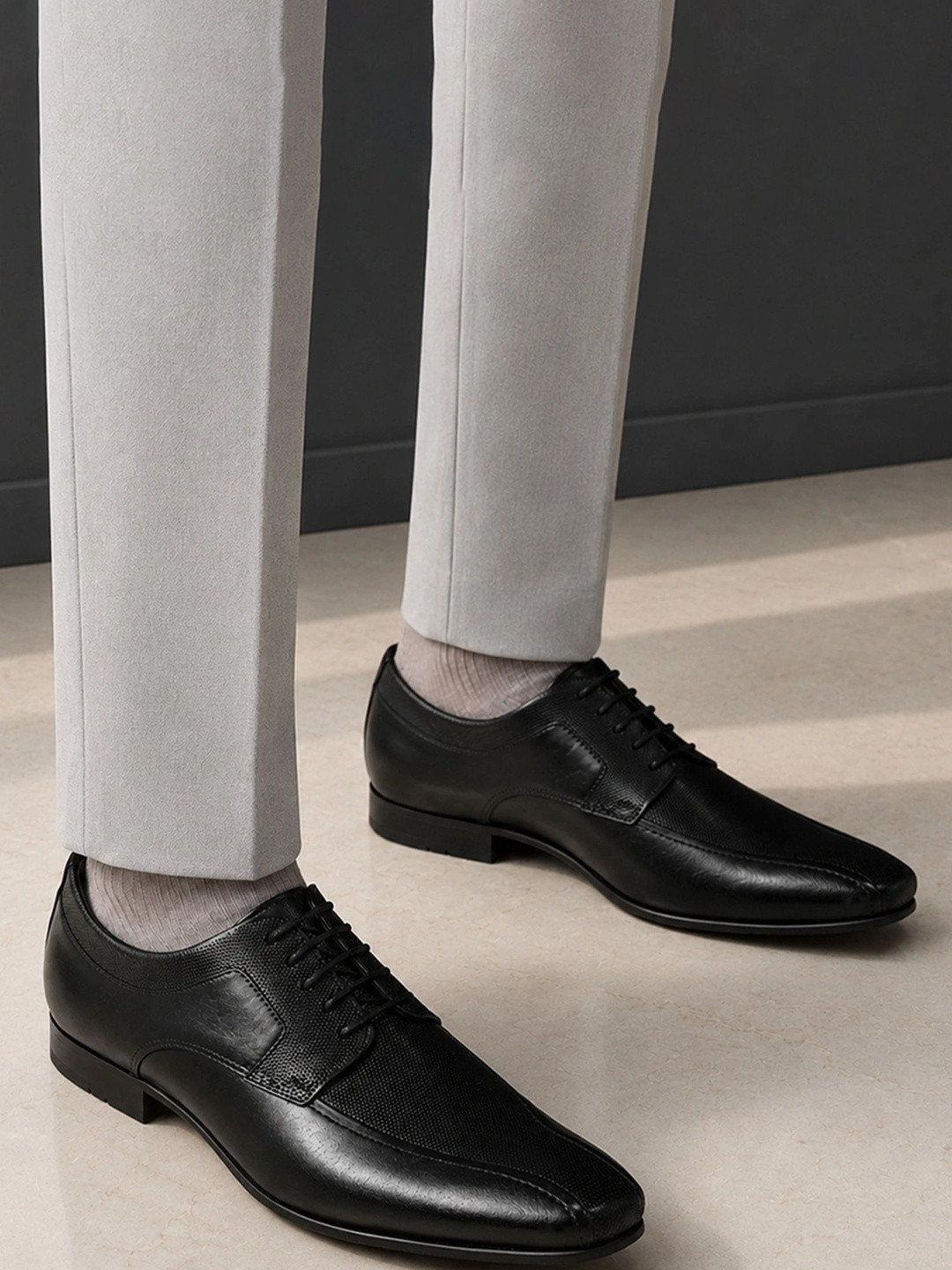 Ruosh Men Black Solid Leather Formal Derbys