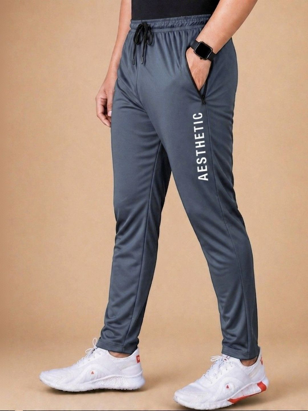 AVOLT Men Regular Fit Alphanumeric Training Joggers