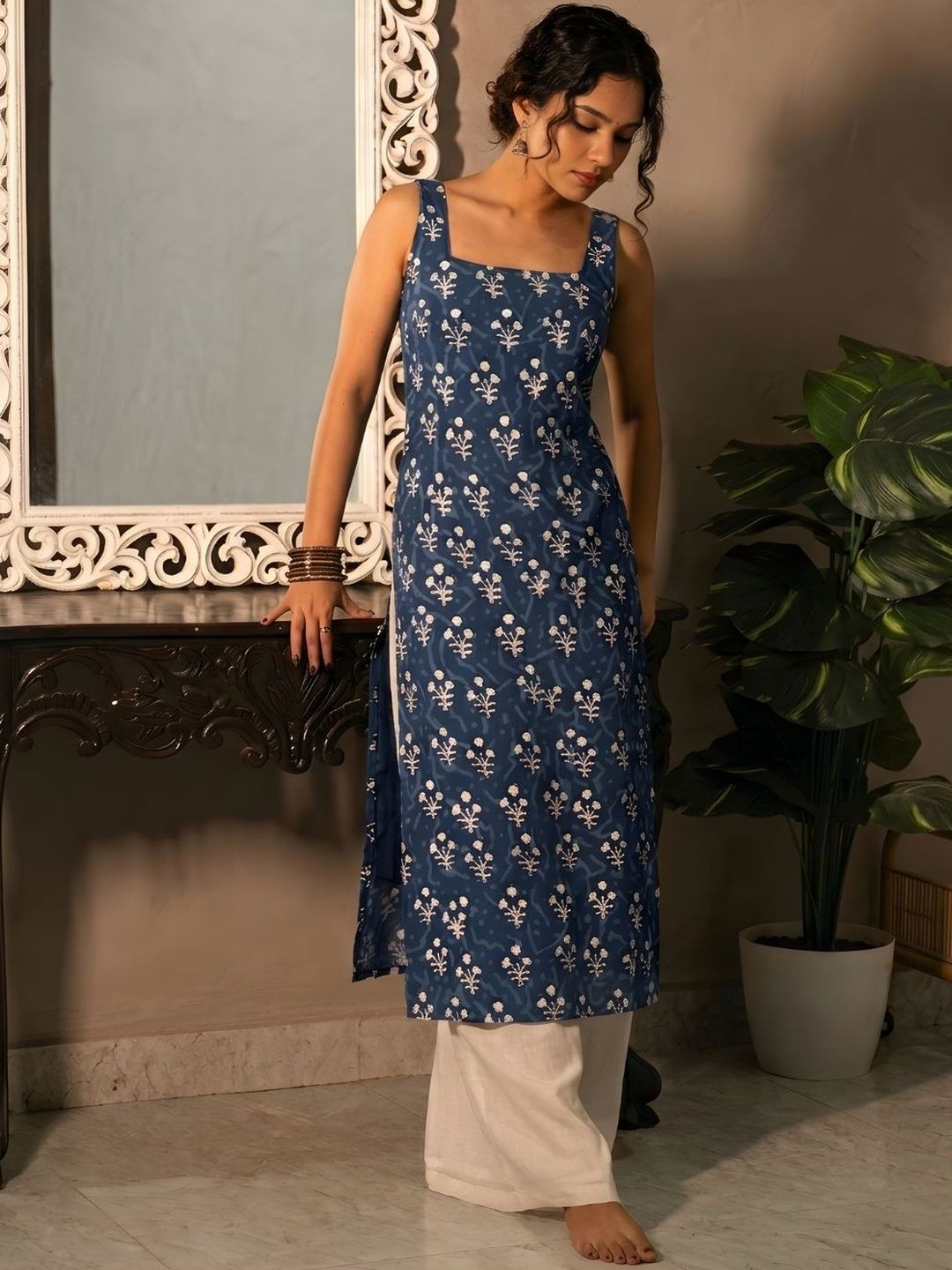 swingal Women Indigo Handblock Cotton Straight Kurta Sleeveless