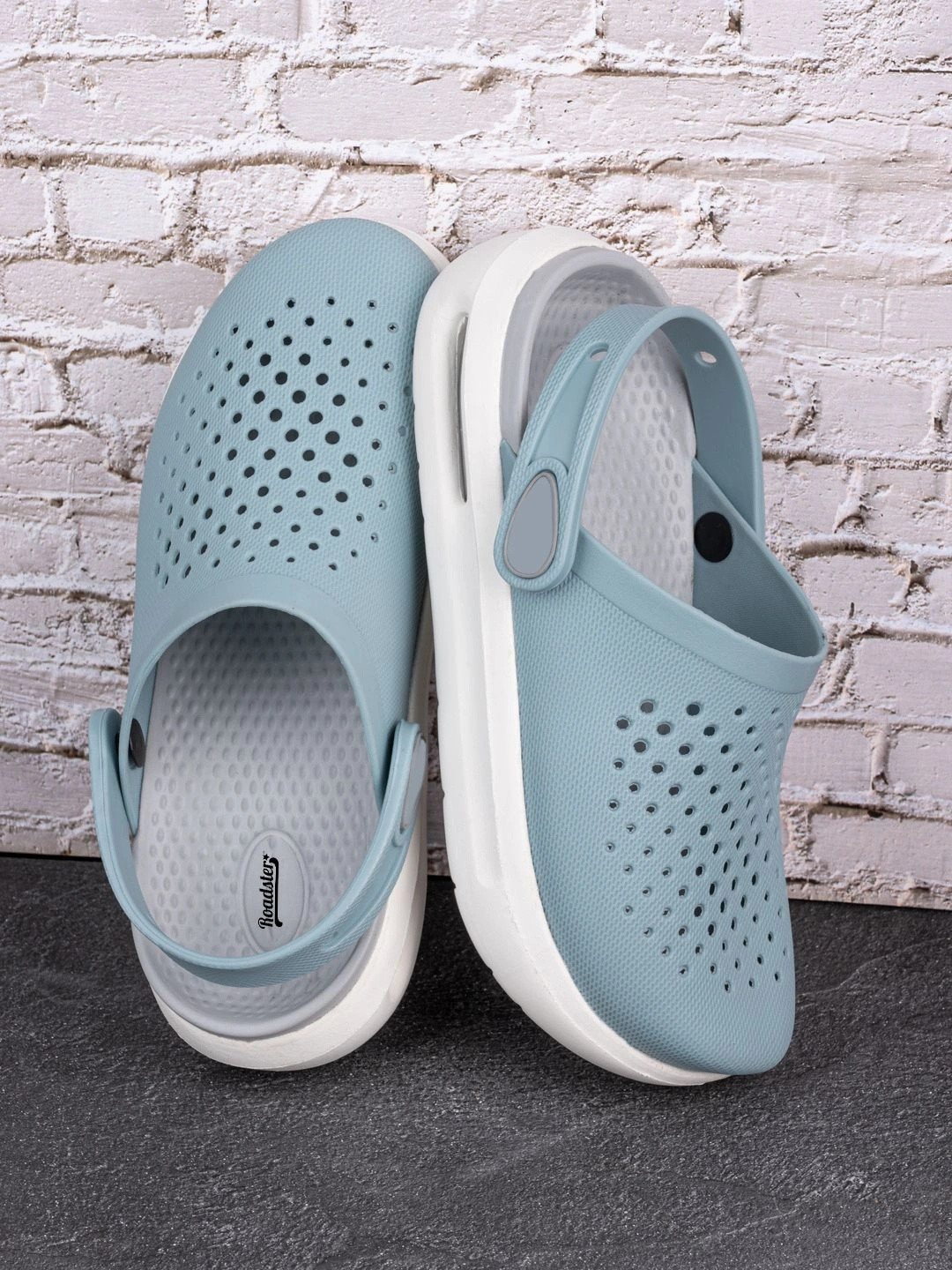 Roadster Men Croslite Clogs