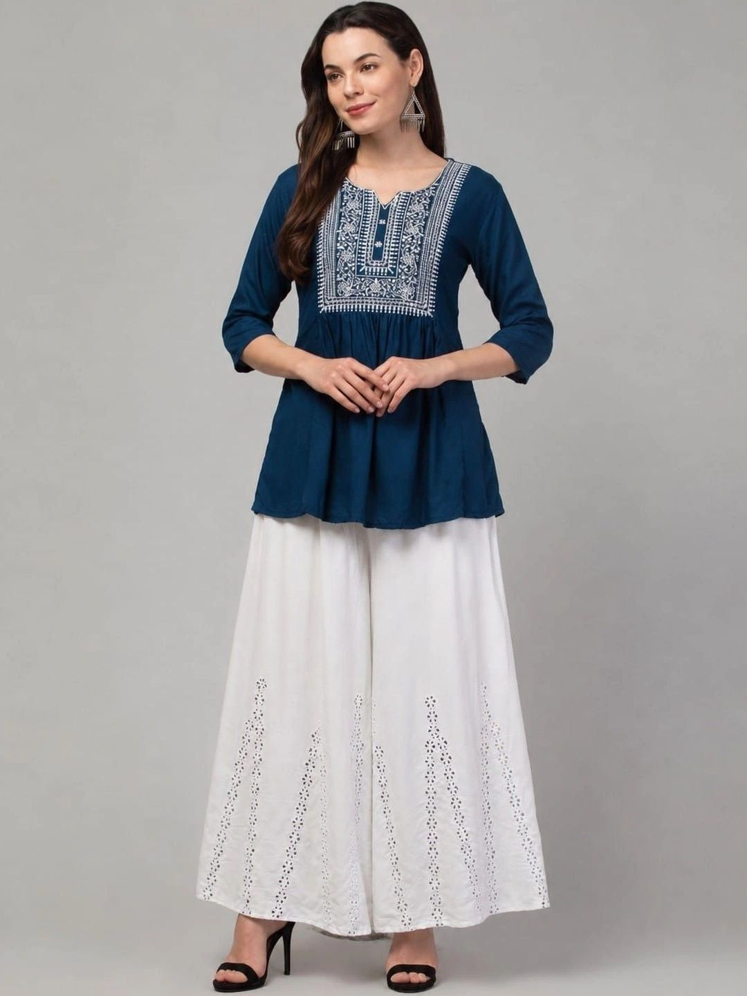 DIAMOND RUBY Women Ethnic Motifs Embroidered Empire Thread Work Kurta with Palazzos
