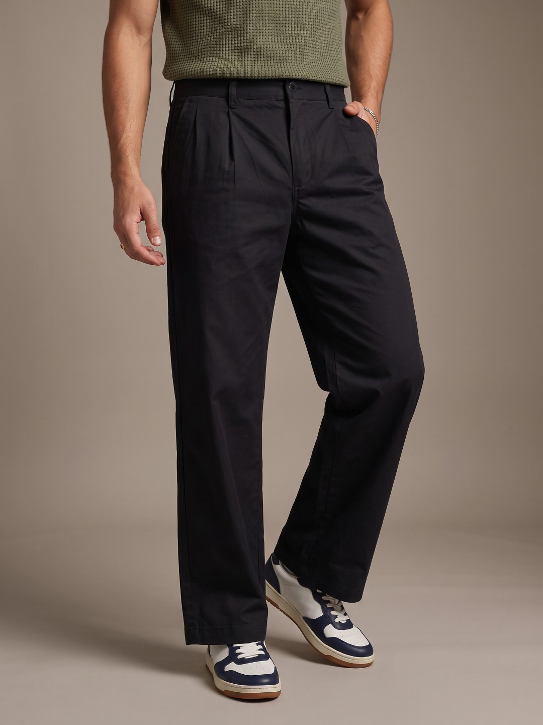 glitchez Men Pleated Chinos Trousers - Image 1
