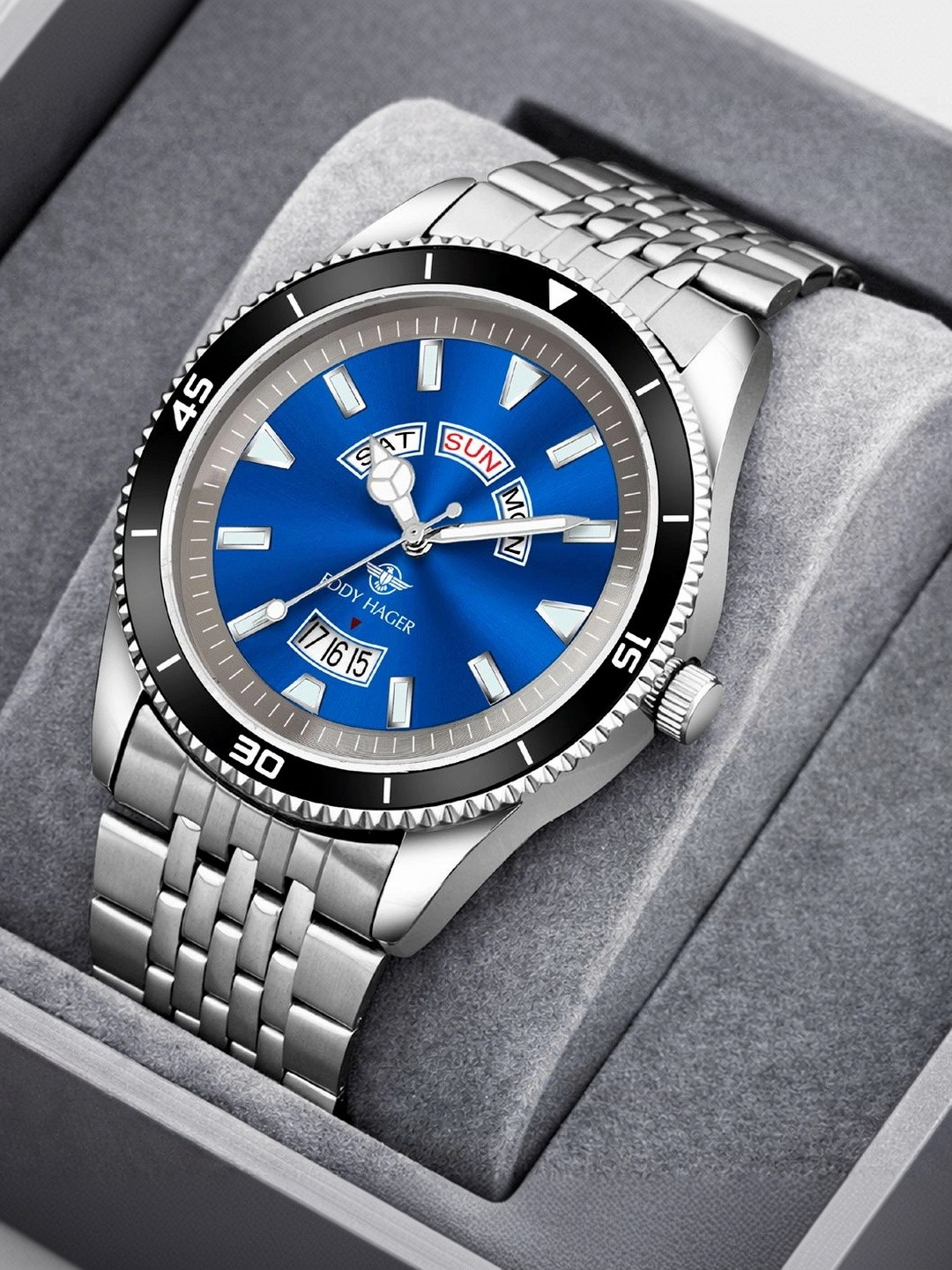 EDDY HAGER Men Dial & Stainless Steel Bracelet Style Straps Analogue Multi Function Watch EH-311-BLUE