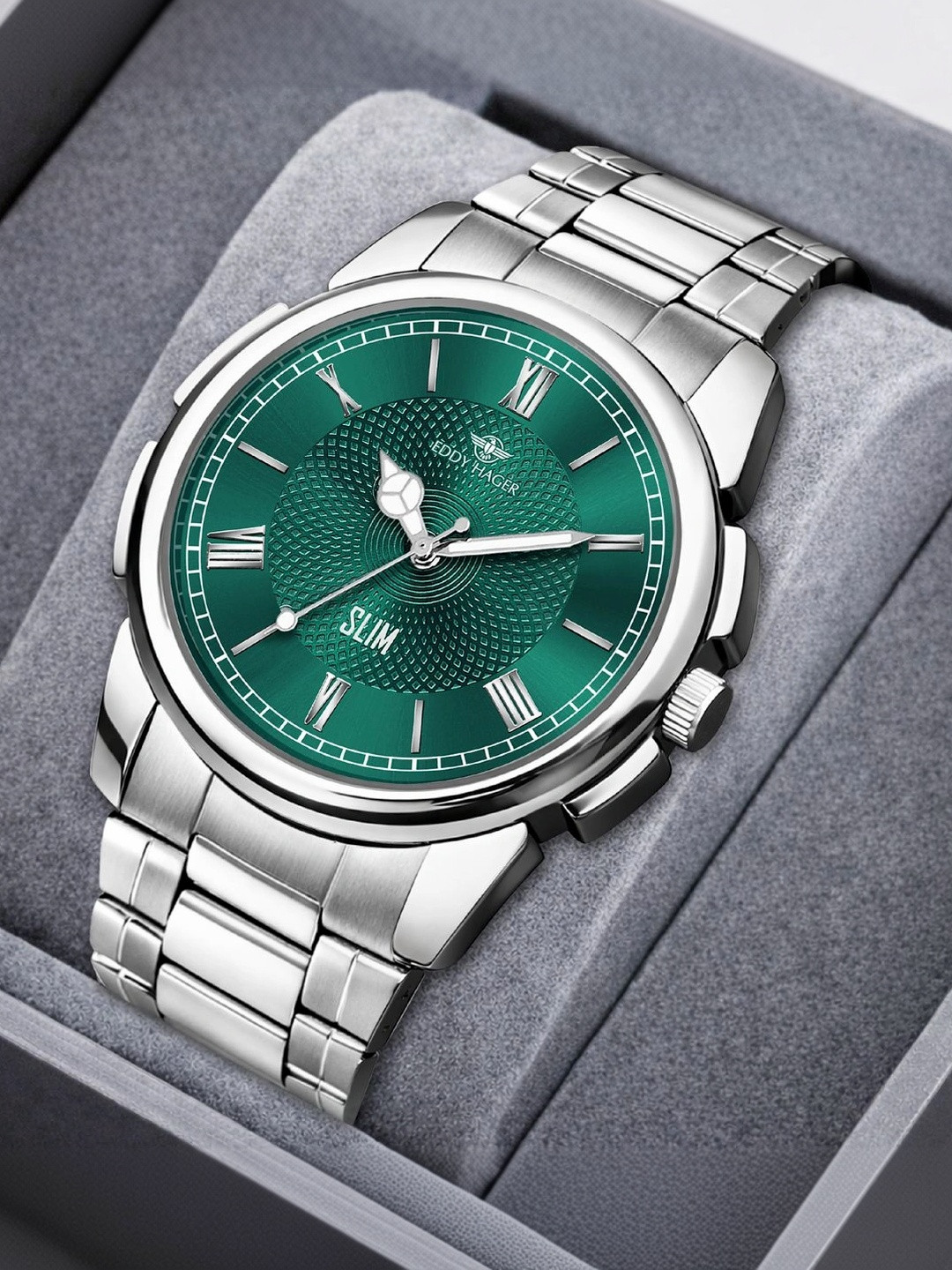 EDDY HAGER Men Dial & Stainless Steel Bracelet Style Straps Analogue Watch EH-313-OLIVE
