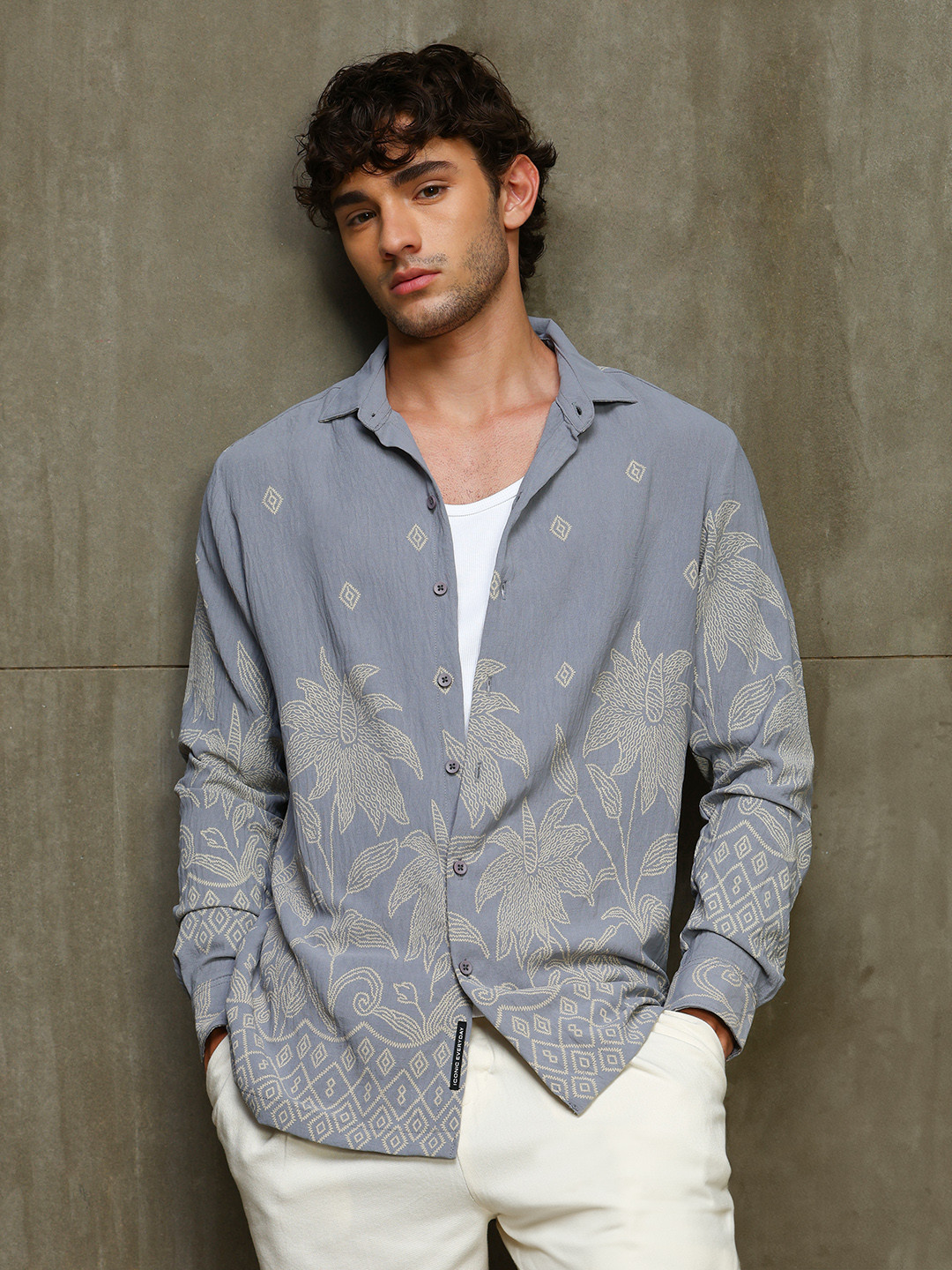 CAHOOT Men Relaxed Printed Casual Shirt