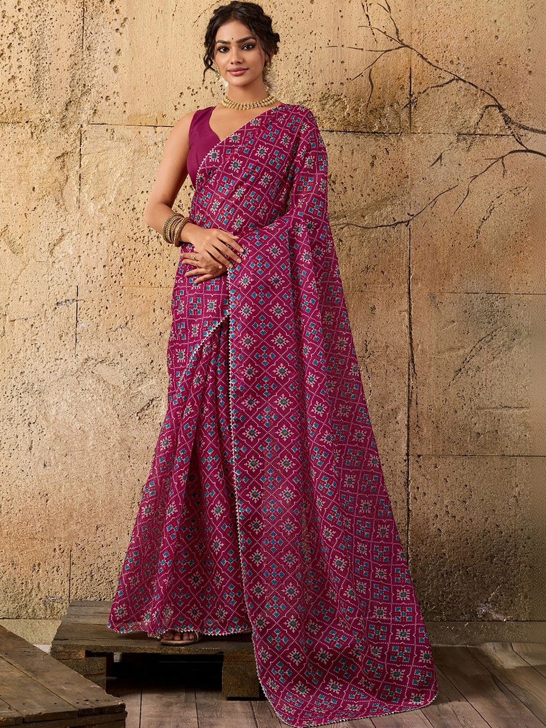 KCPC BANDHANI Women Pink Sarees