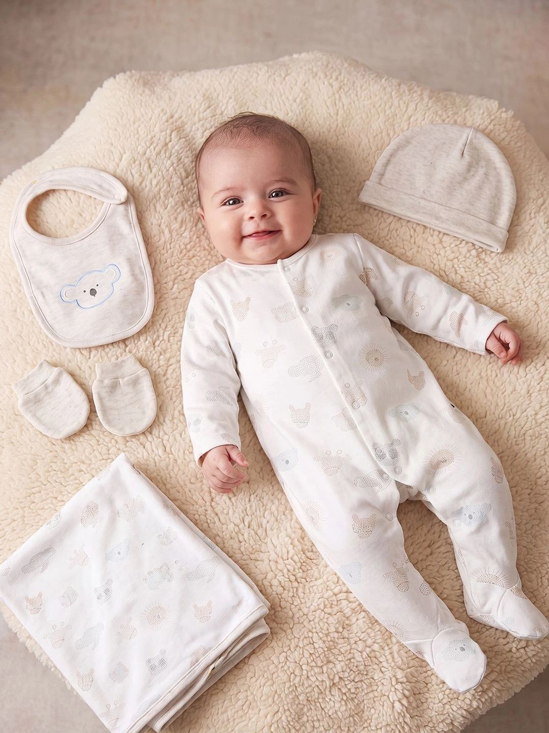 Lil Tomatoes Baby Infants Pack Of 5 Printed Pure Organic Cotton Apparel Gift Set