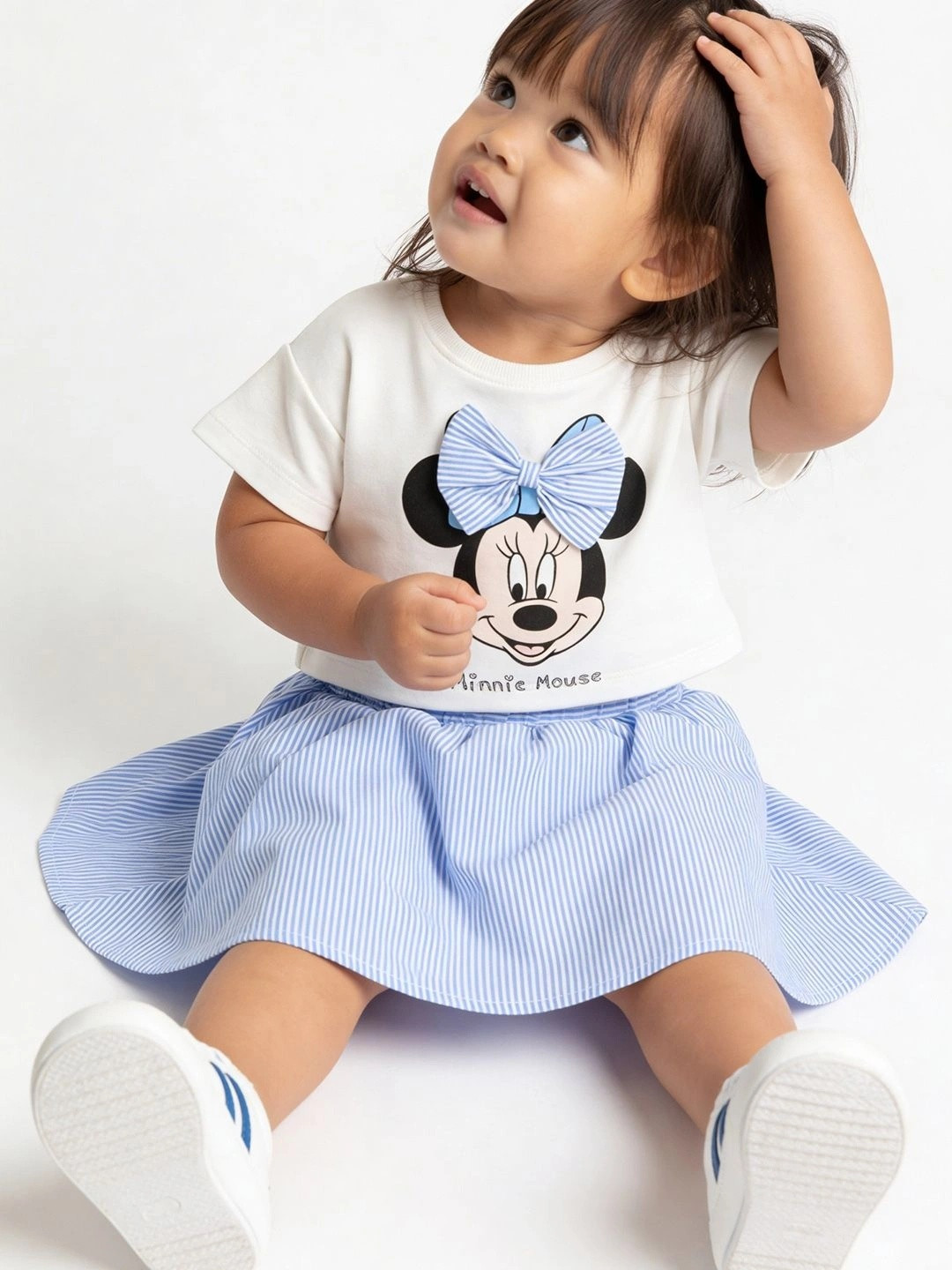 max Girls Printed T-shirt with Skirt