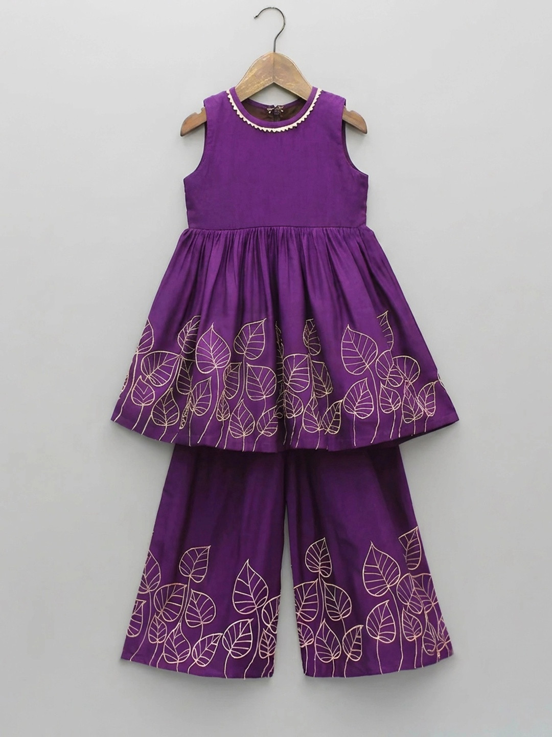 SHAHUDI DESIGNER Girls Floral Printed Regular Kurta with Palazzos