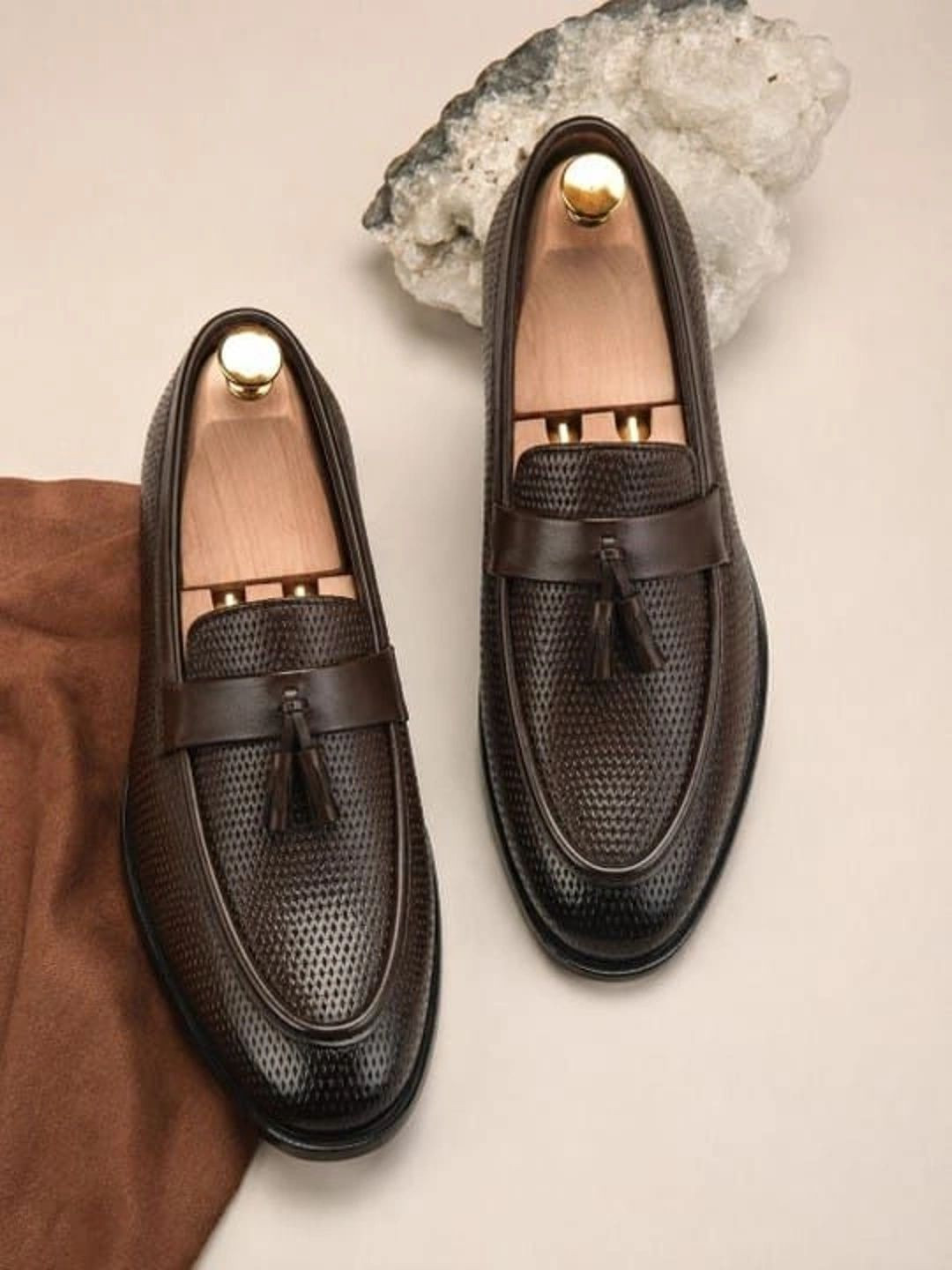 NARKI Men Textured Round Toe Slip-On Loafers Formal Shoes