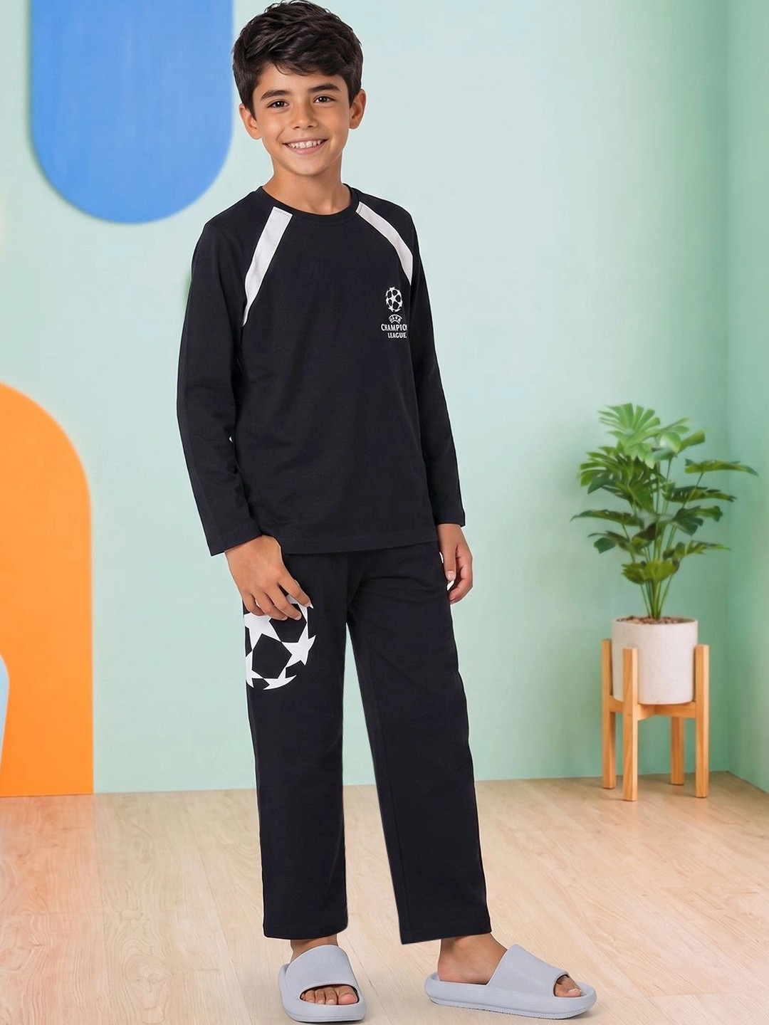 Lil Tomatoes Boys Printed Night suit