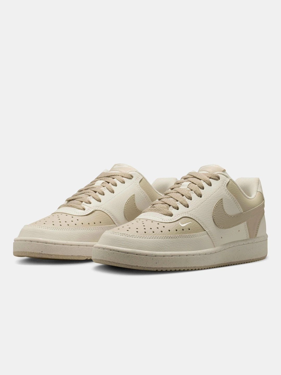 Nike Women Perforations Sneakers
