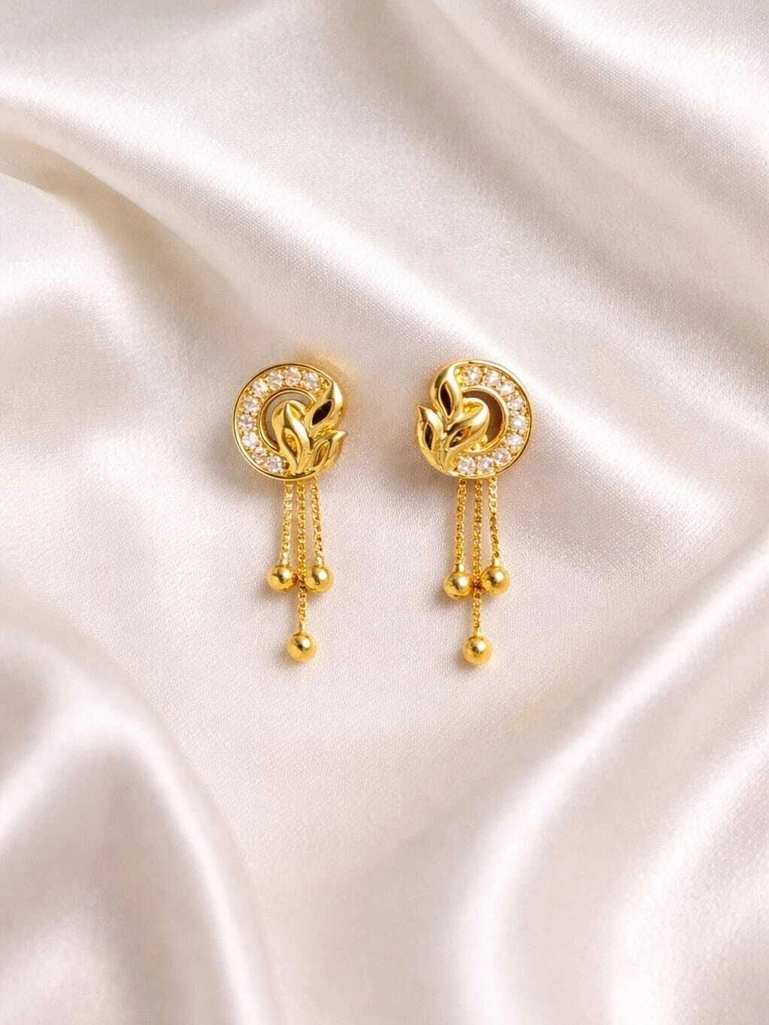 Deep Creation Circular Drop Earrings
