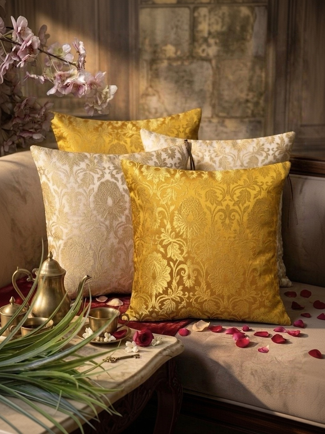 RoyalDeco Yellow & Cream-Coloured 4 Pieces Embroidered Square Cushion Covers
