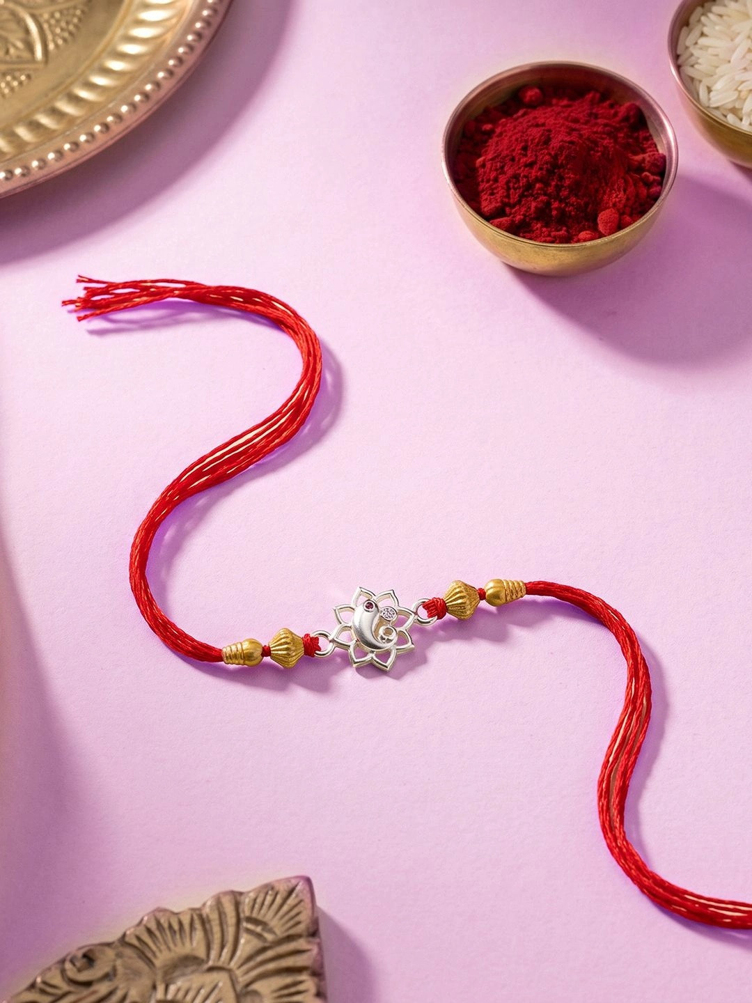 TOUCH925 Thread Rakhi