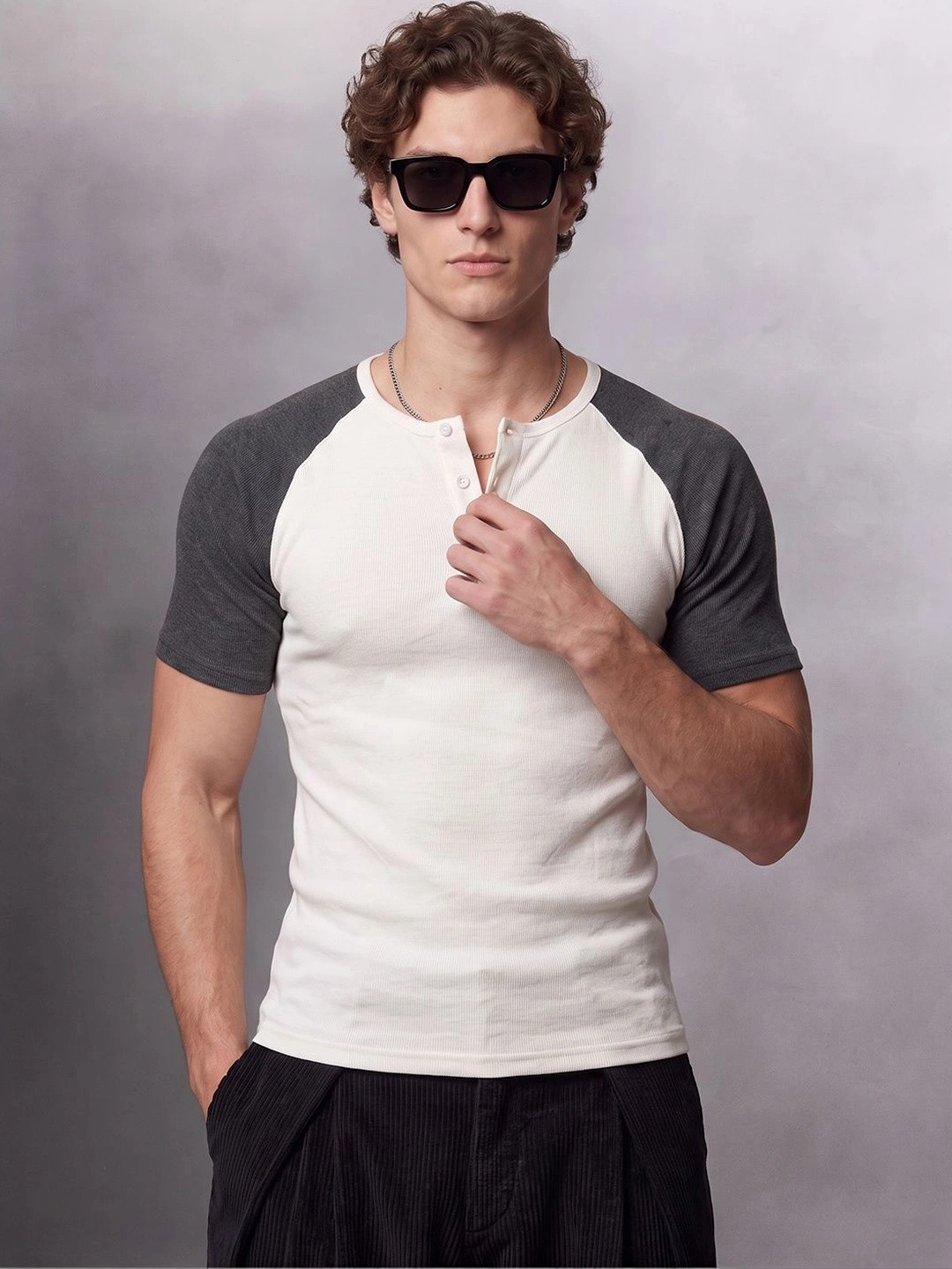 FUGAZEE Men Colourblocked Henley Neck T-shirt