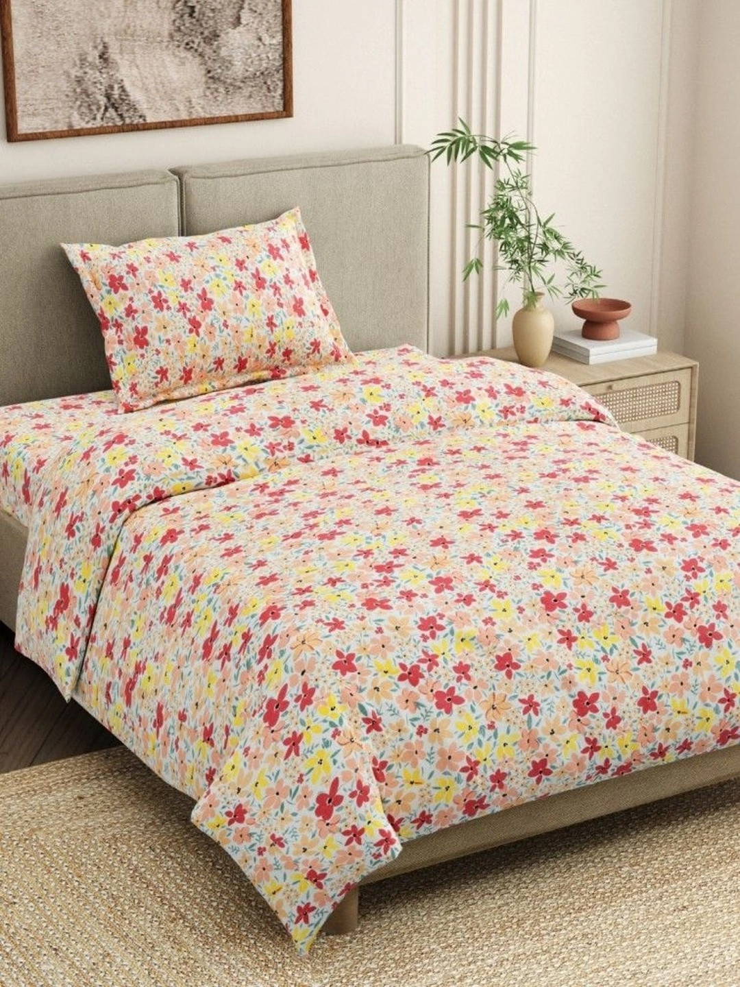 haus & kinder Red Floral 186 TC Single Bedsheet with 1 Pillow Covers