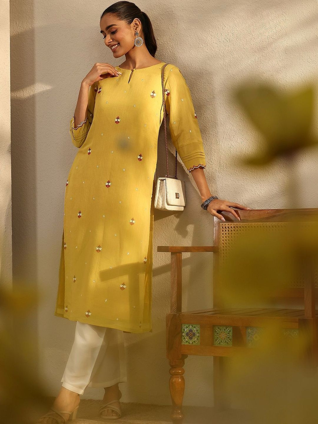 Libas Women Ethnic Motifs Embroidered Keyhole Neck Thread Work Chanderi Cotton Kurta