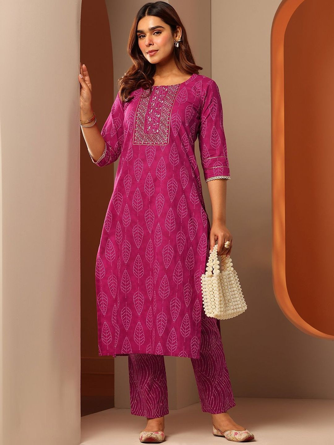 Libas Women Ethnic Motifs Printed Regular Kurta with Trousers