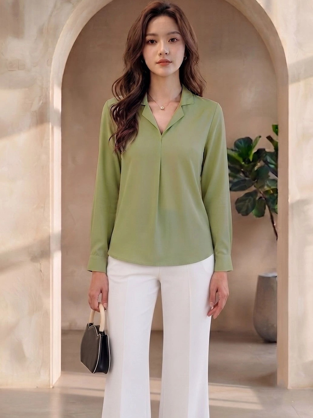LENIA Crepe Top