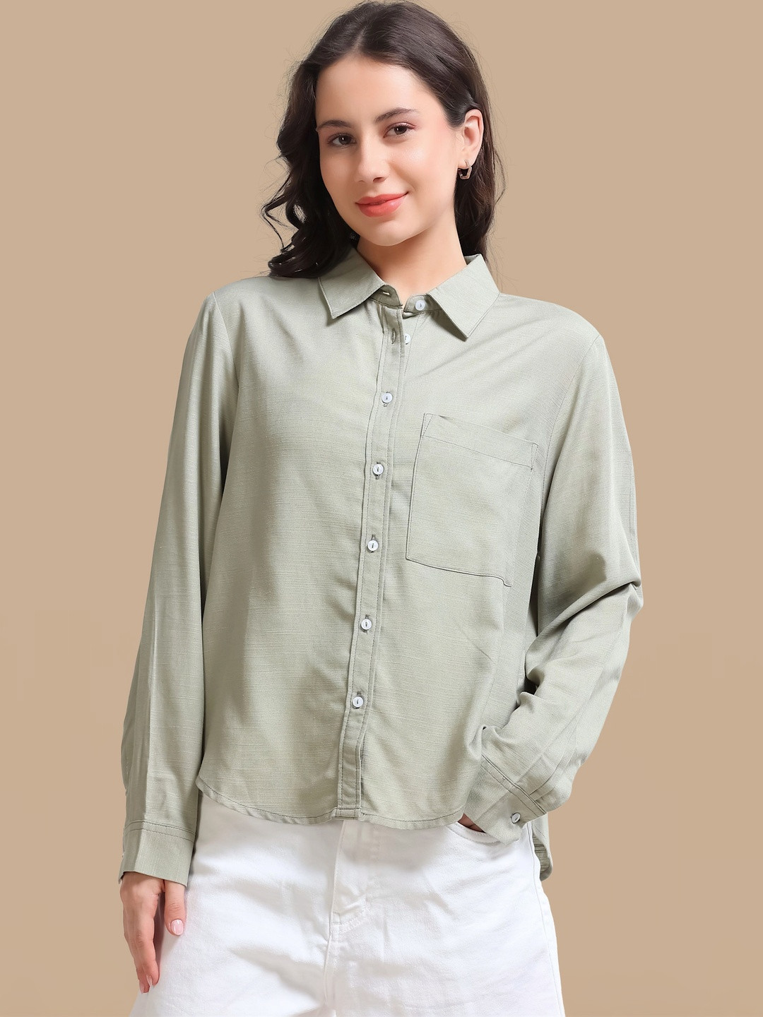 GLAM & CHIQUE Women Relaxed Fit Spread Collar Solid Casual Shirt