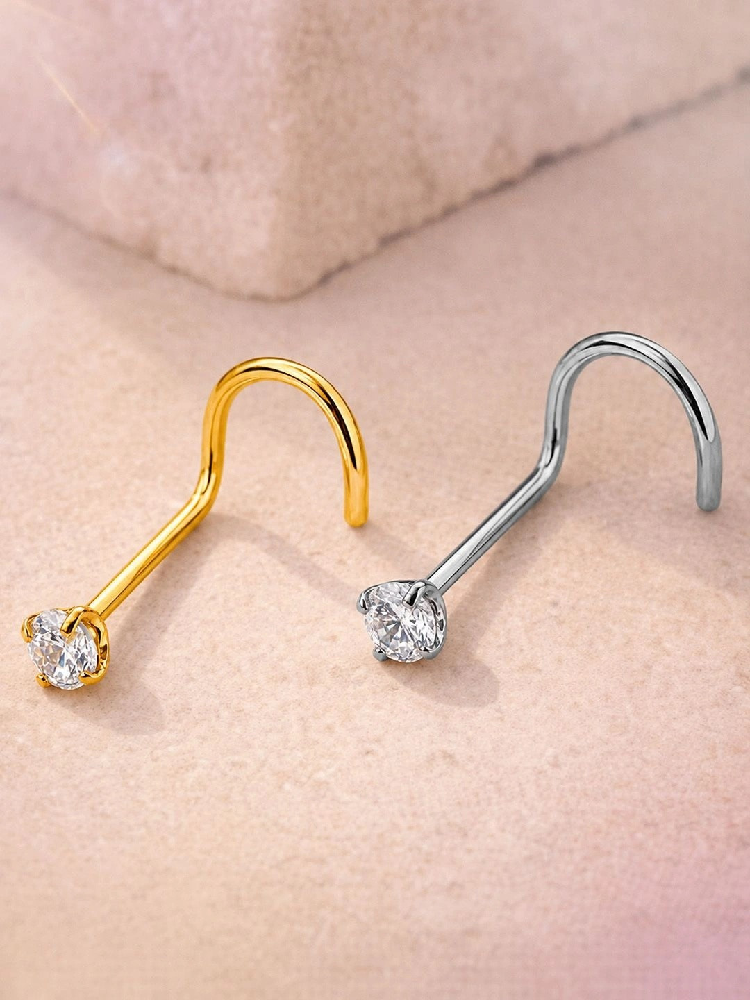 MAZZINI Gold-Plated Crystals Stud Nosepin