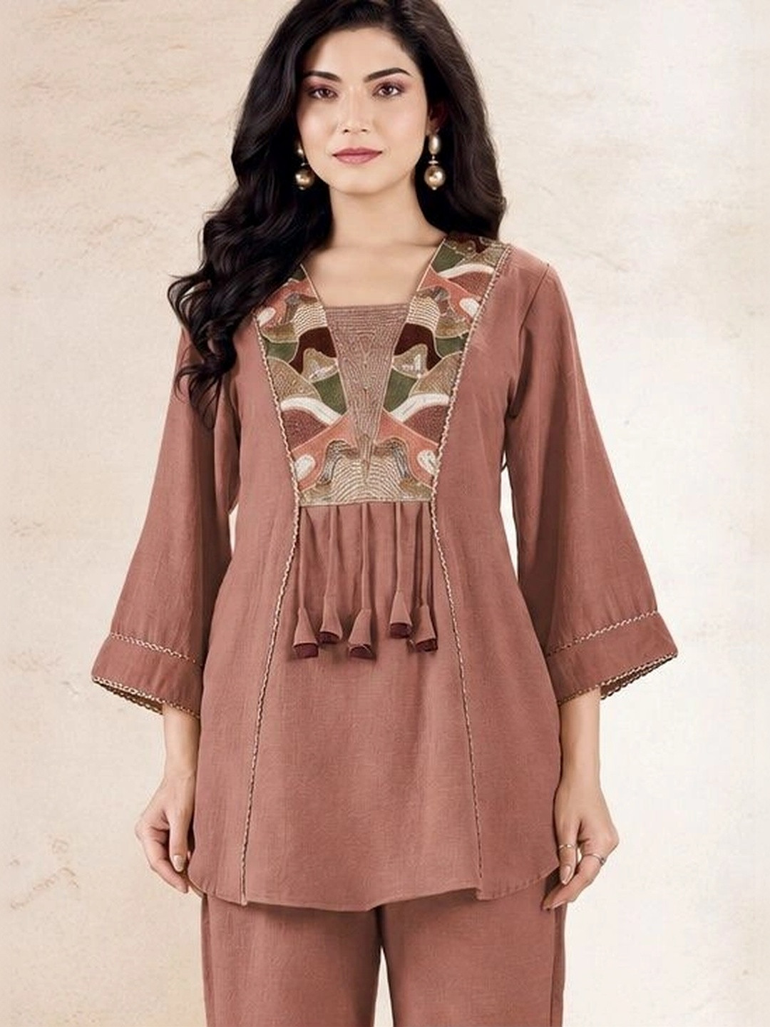 MAKHHI WEAR YOUR VIBE Linen Embellished Tunic with Trousers