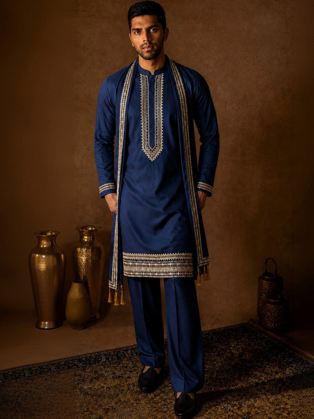 House of Pataudi Men Ethnic Motifs Embroidered Regular Thread Work Kurta with Trousers & With Dupatta