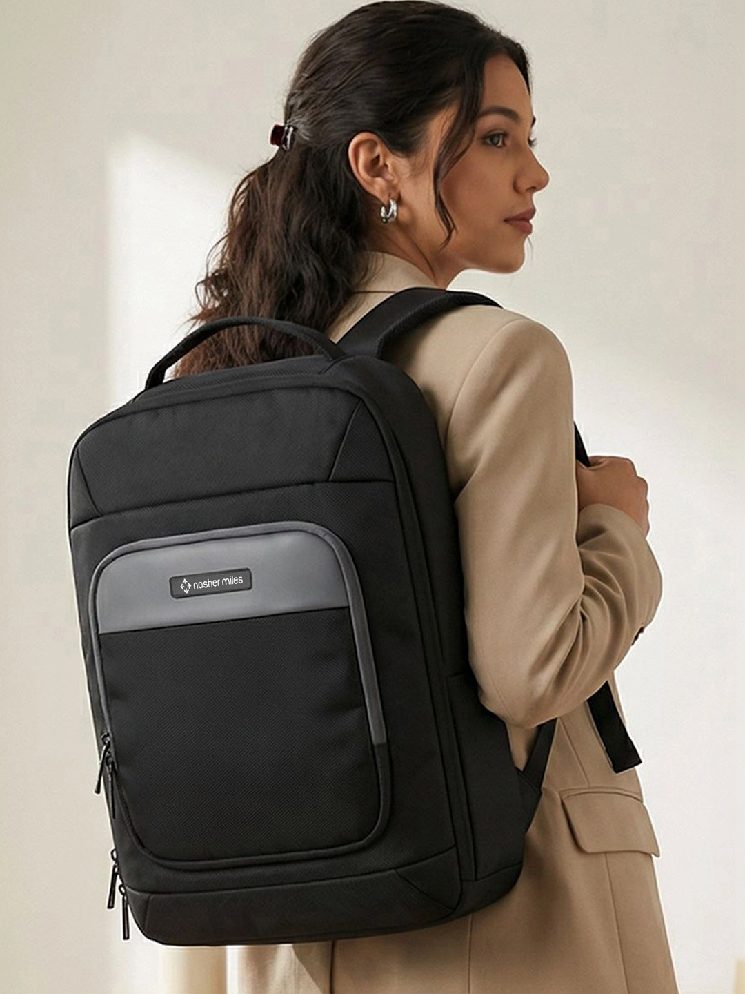 Nasher Miles Sorbonne Solid Small Ergonomic Laptop Compartment Structured Backpacks