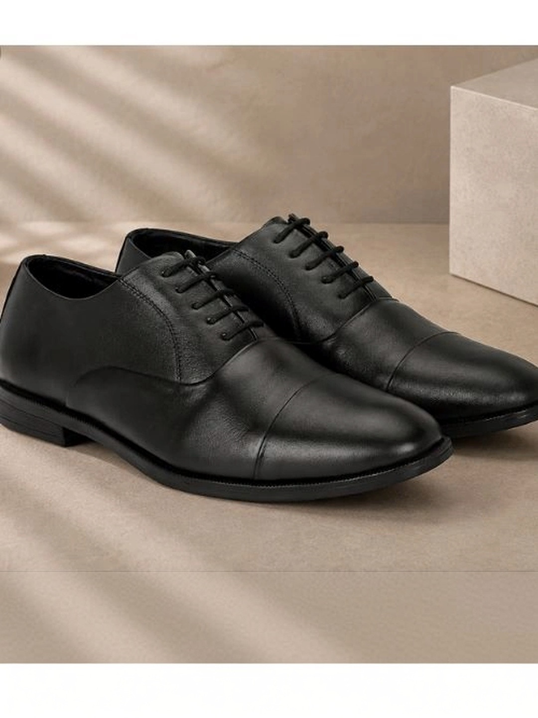 Lushwalk Men Leather Round-Toe Formal Shoes