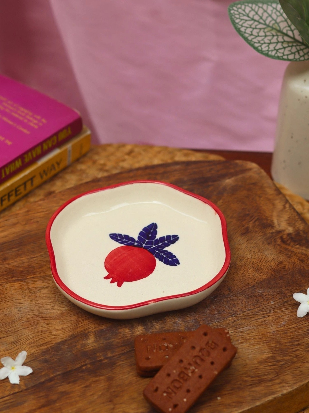 WEAVING HOMES White Red & Blue Printed Ceramic Desert Plate