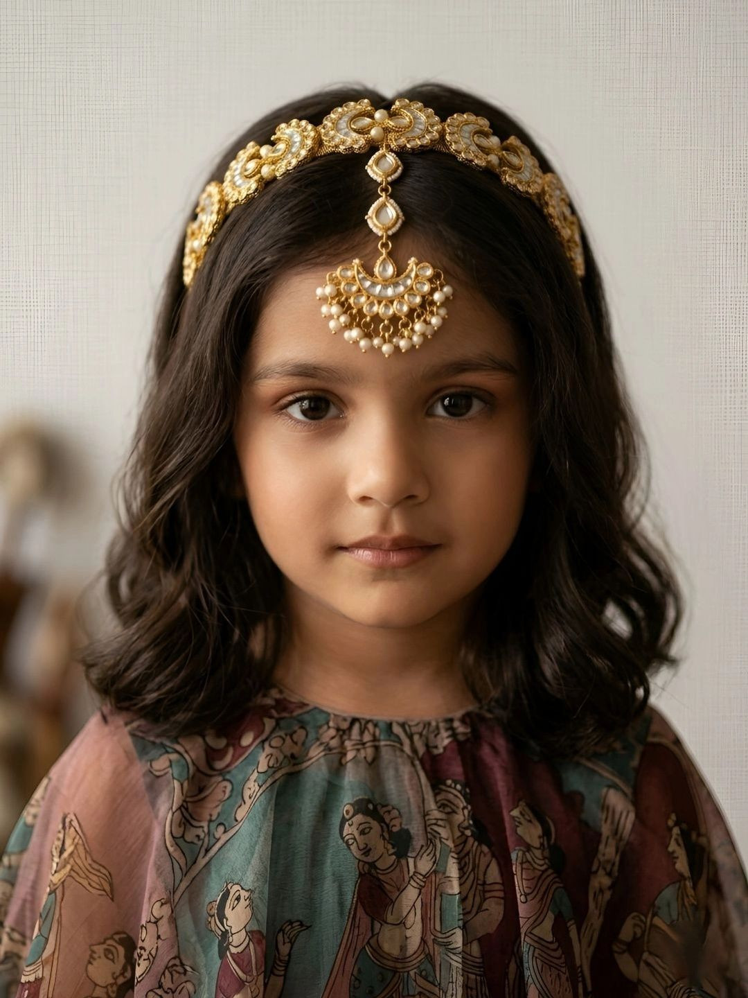 Choko Girls 2 Pc Kundan Motif Hairband Maang Tikka Pearl Traditional Hair Accessory Set