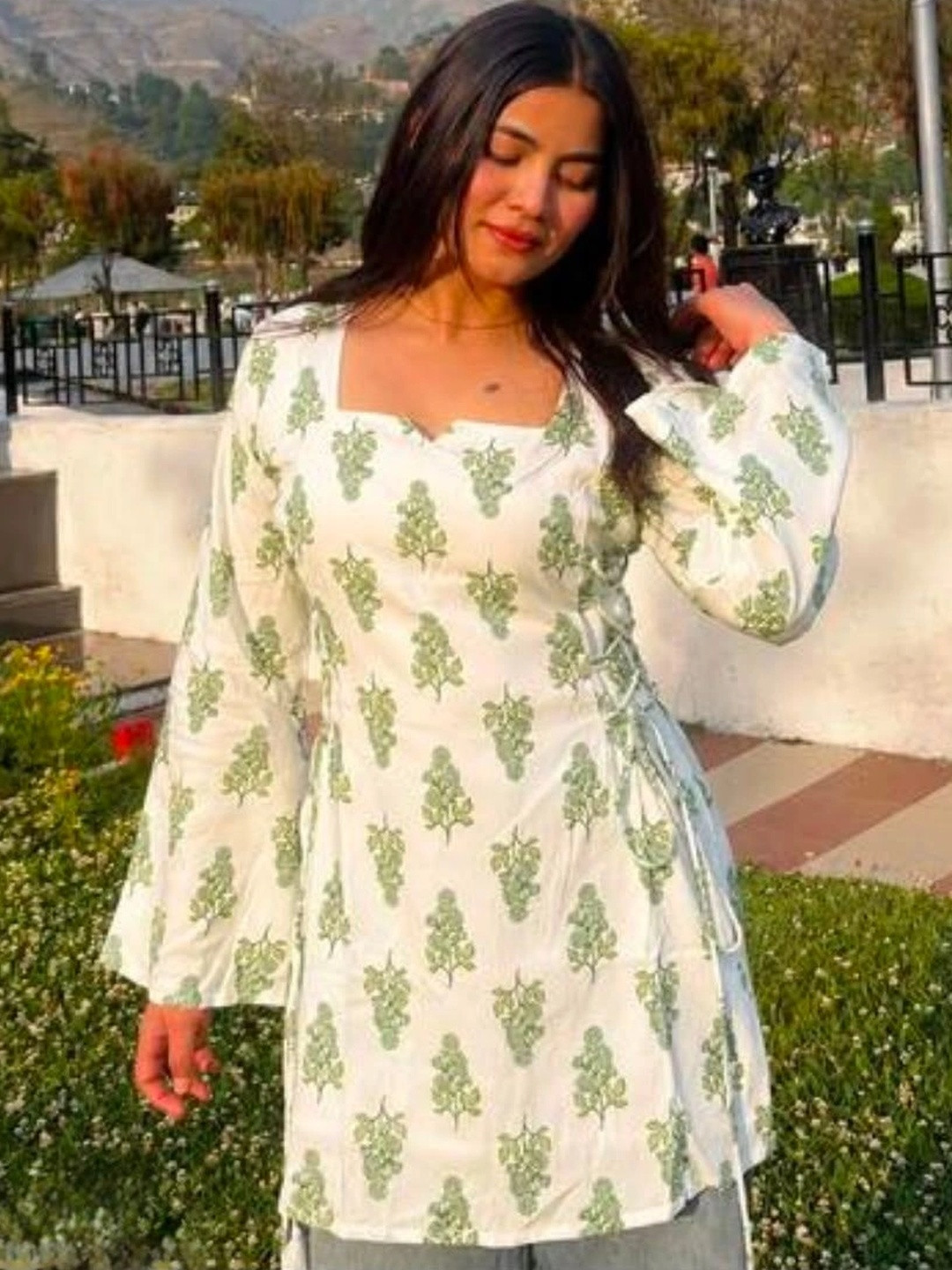 Sangria Botanical Printed Square Neck Flared Sleeves Angrakha Kurti