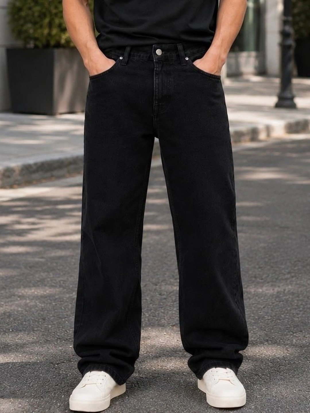 MQ Denim Men Straight Fit Mid-Rise Jeans