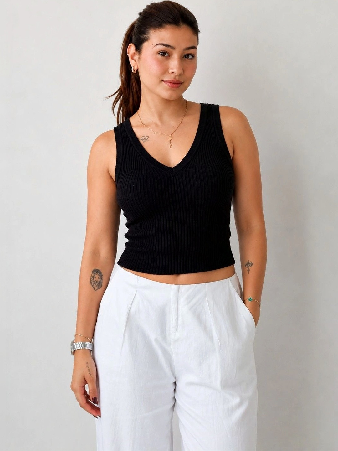 Glowberry Women Ribbed Knit Deep V-Neck Cropped Slim Fit Top