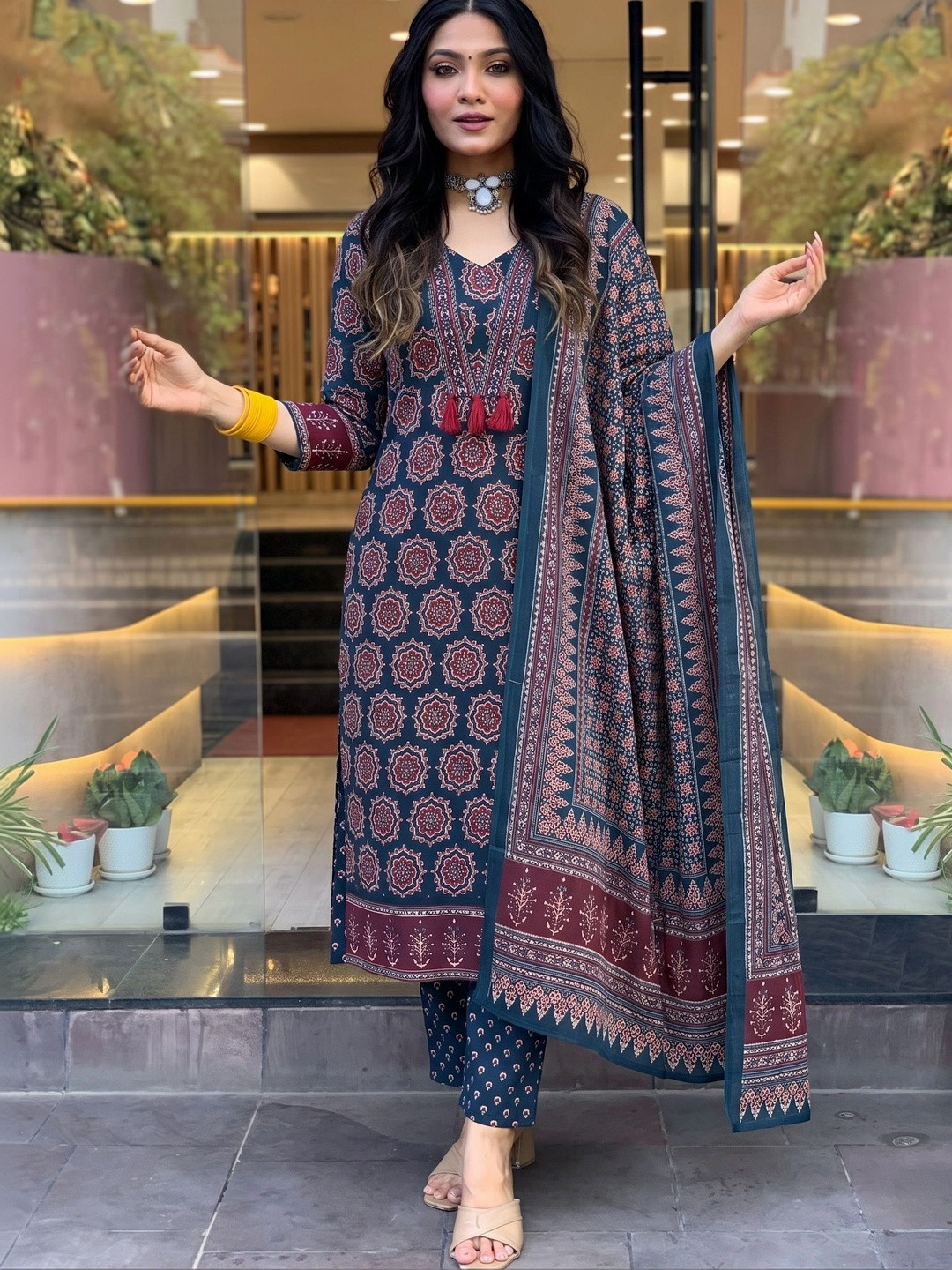 Anouk Women Ethnic Motifs Printed Regular Kurta with Trousers & With Dupatta