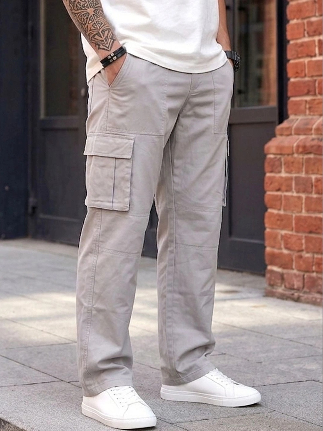 VOGAAN Men Relaxed Easy Wash Cargos Trousers