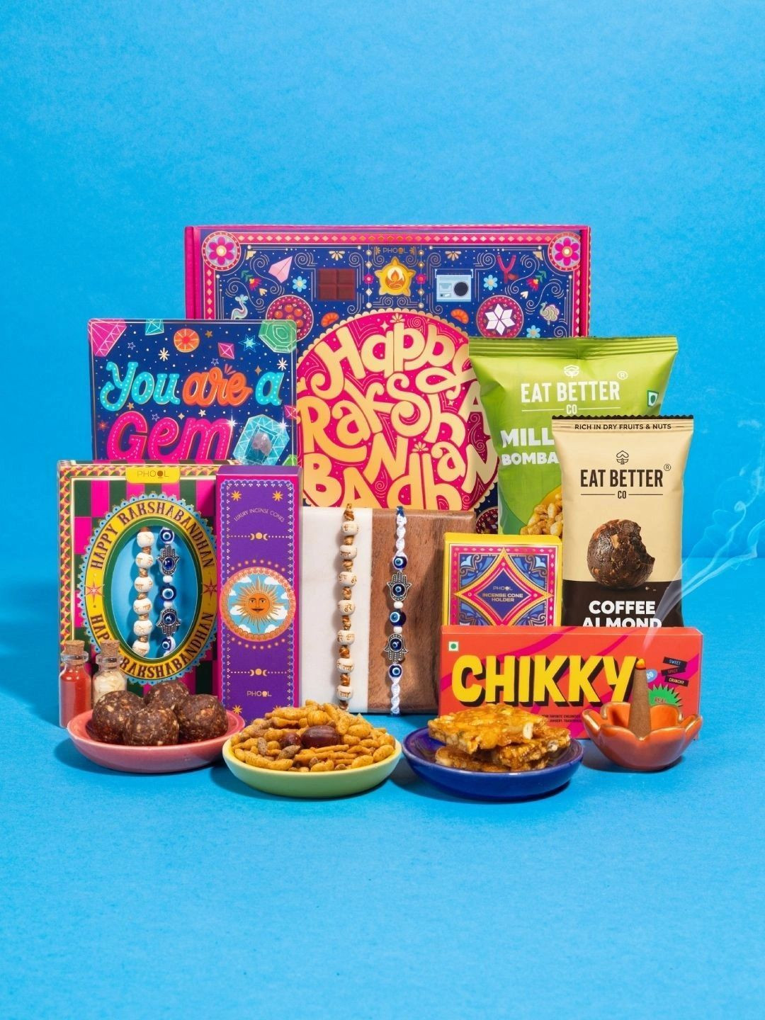 Phool Set Of 8 Rakhi Gift Box
