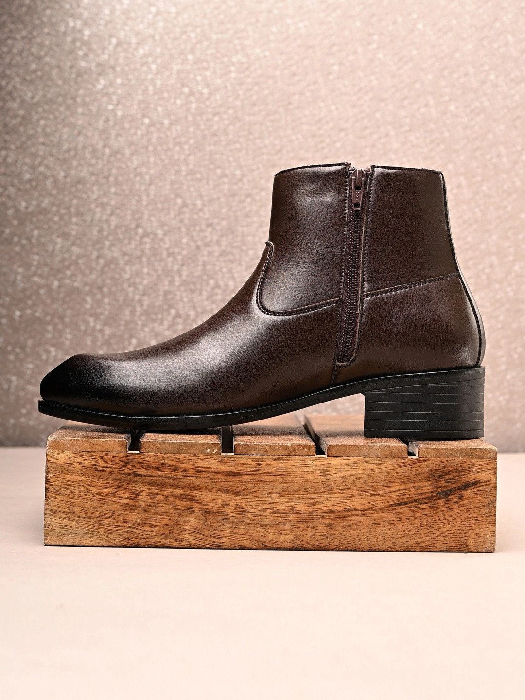 AfroJack Men Pointed Toe Zip Regular Boots