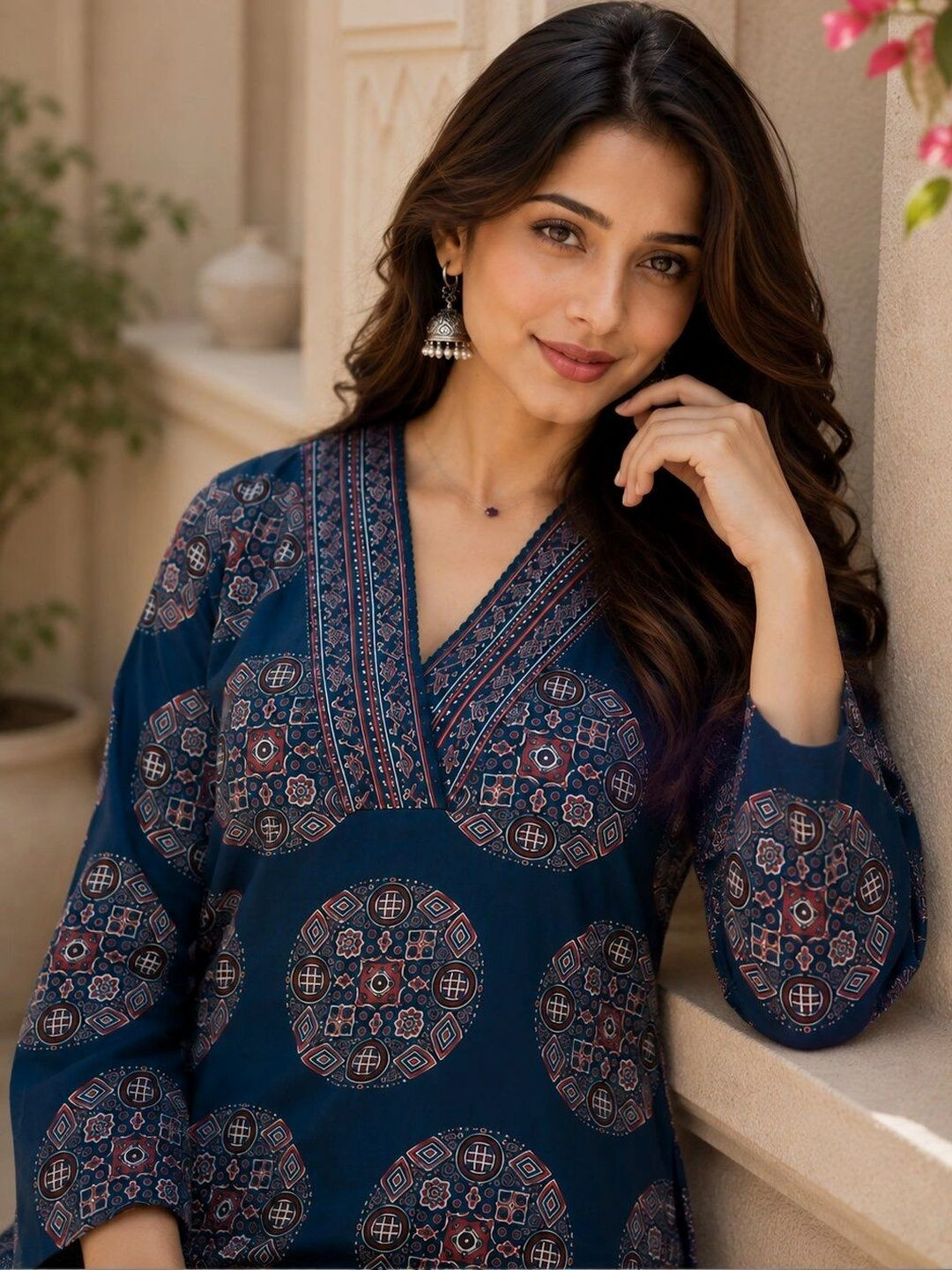 Hunaiza Women Ethnic Motifs Printed Indie Prints Kurta