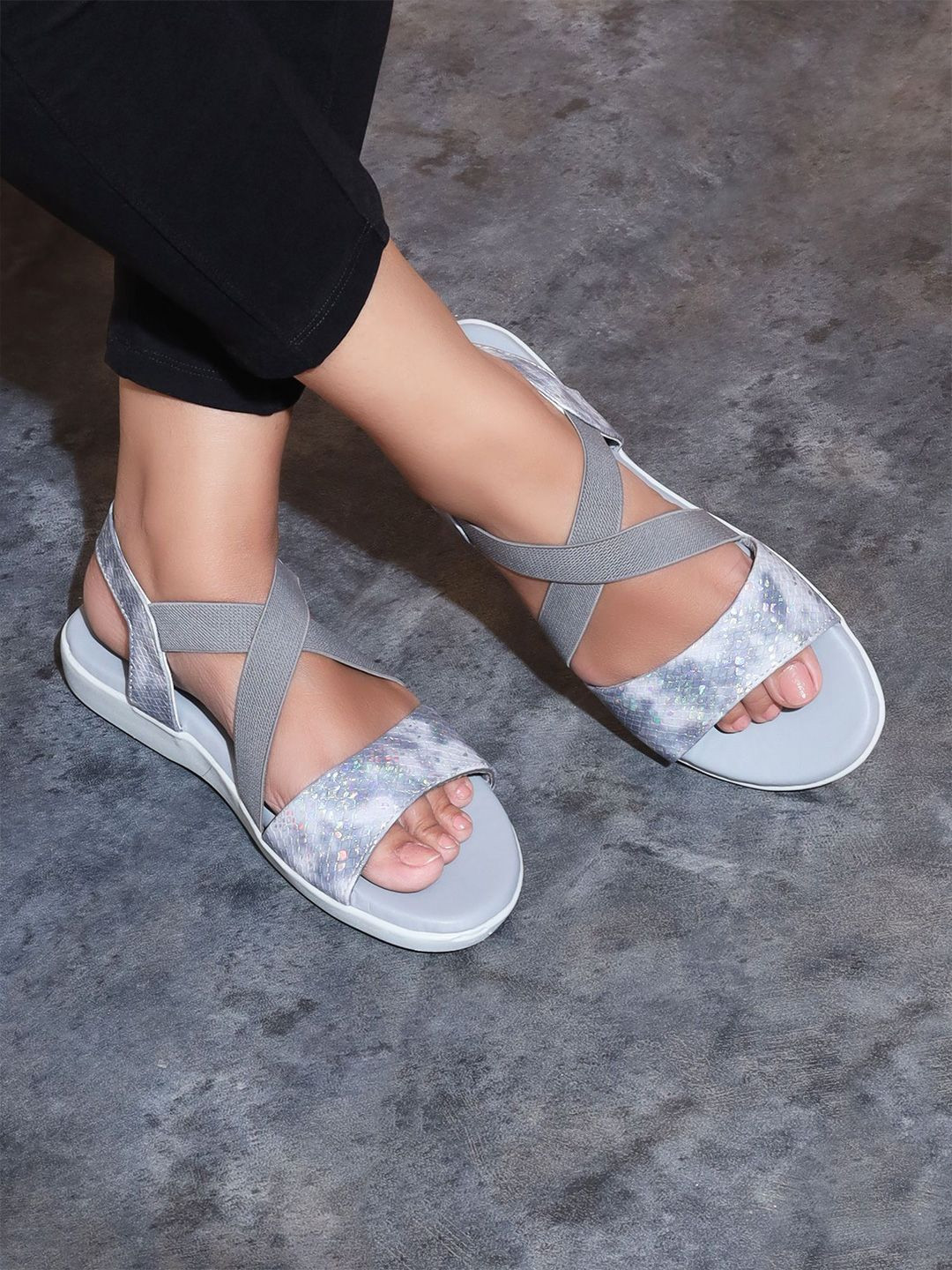 V-WALK Women Printed Open Toe Flats