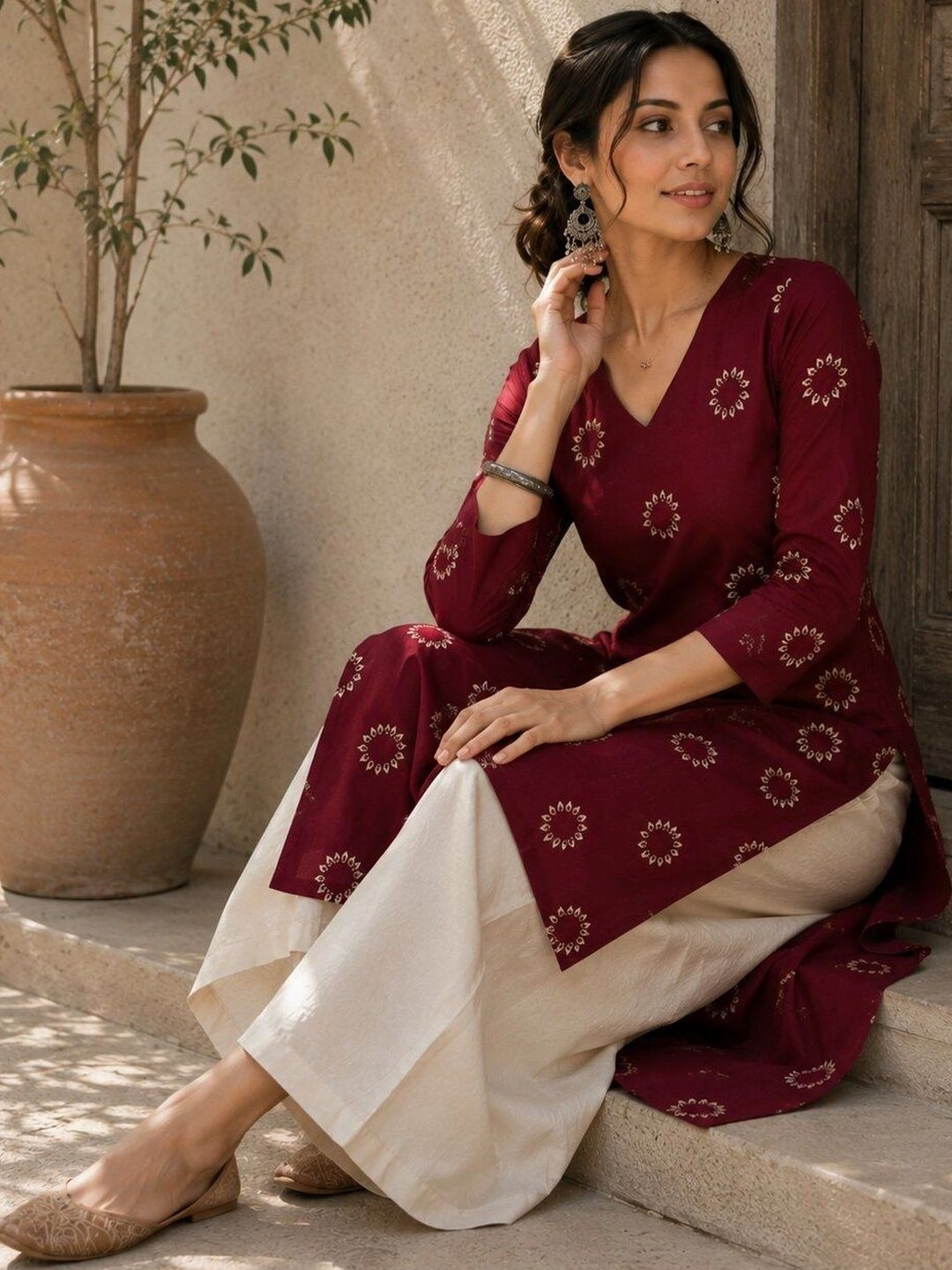 Hunaiza Women Floral Printed Kurta