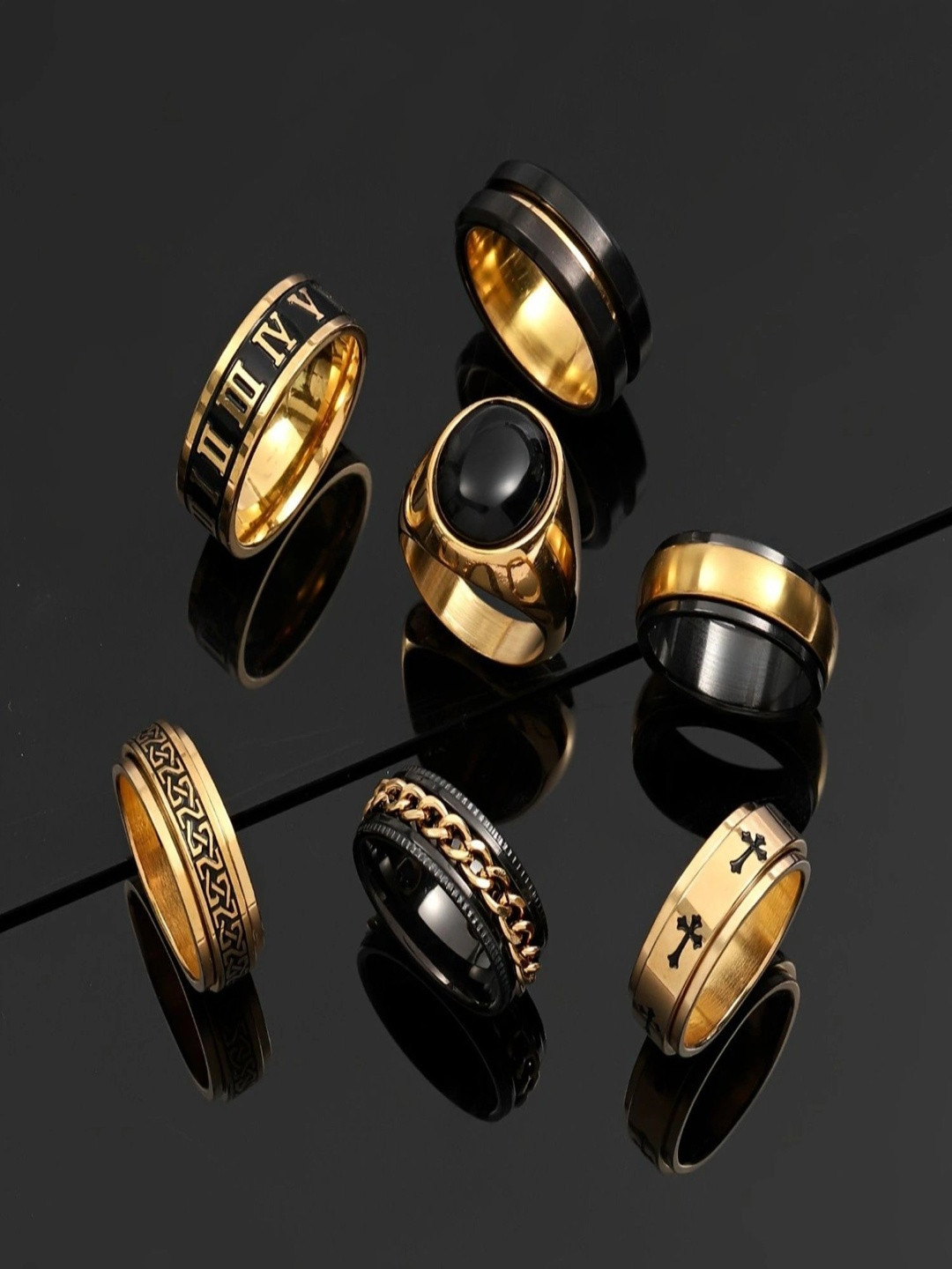 AQUASTREET Men Gold-Plated Finger Ring
