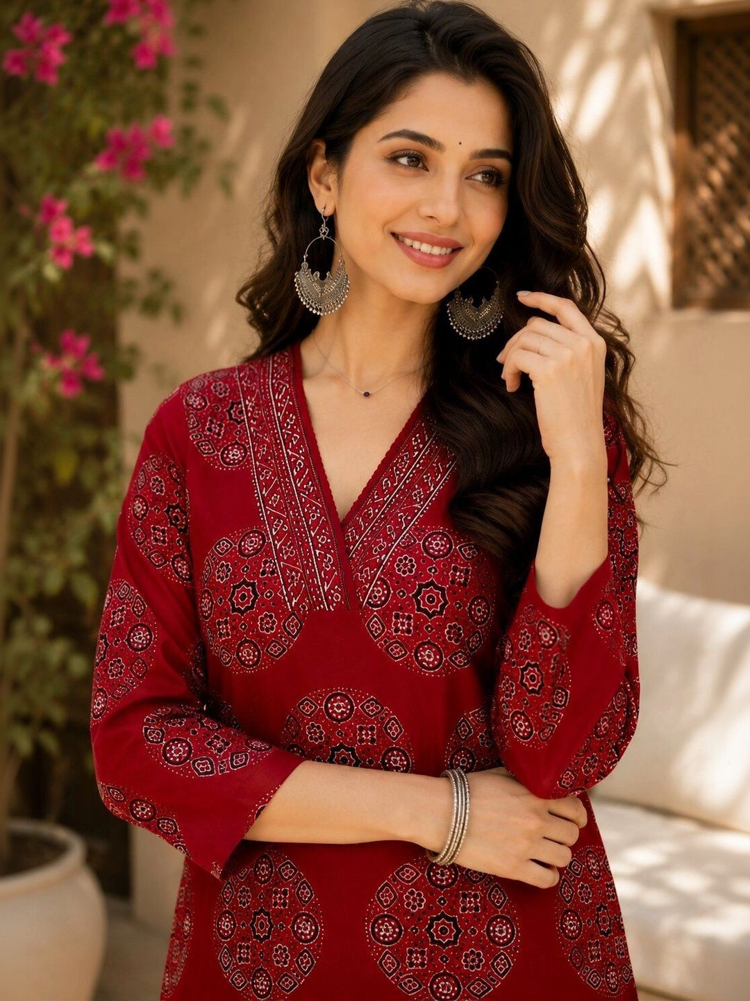 Hunaiza Women Ethnic Motifs Printed Indie Prints Kurta