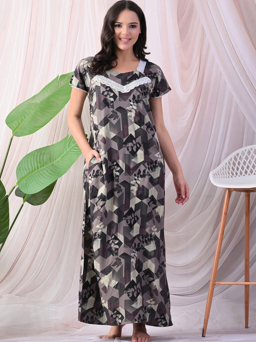Ichaa Printed Maxi Nightdress
