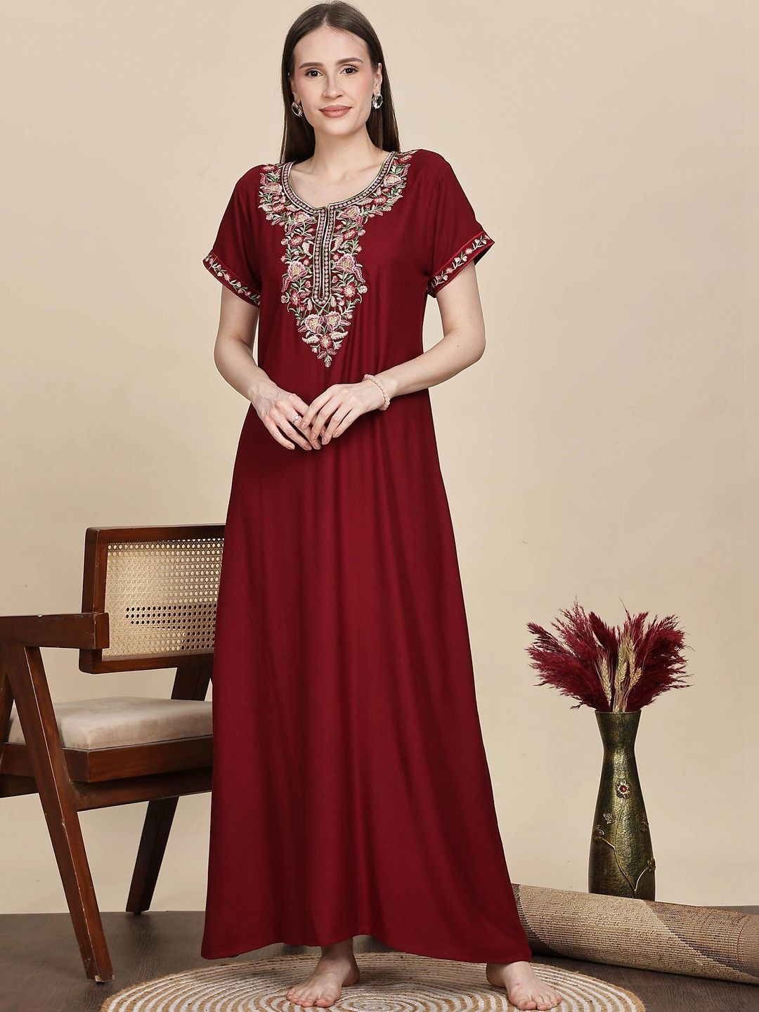 9shines Label Embroidered Maxi Nightdress