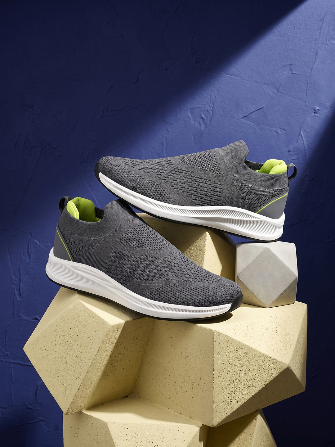 OFF LIMITS Men Anti-Bacterial Lightweight Insole Slip-On Walking Shoes