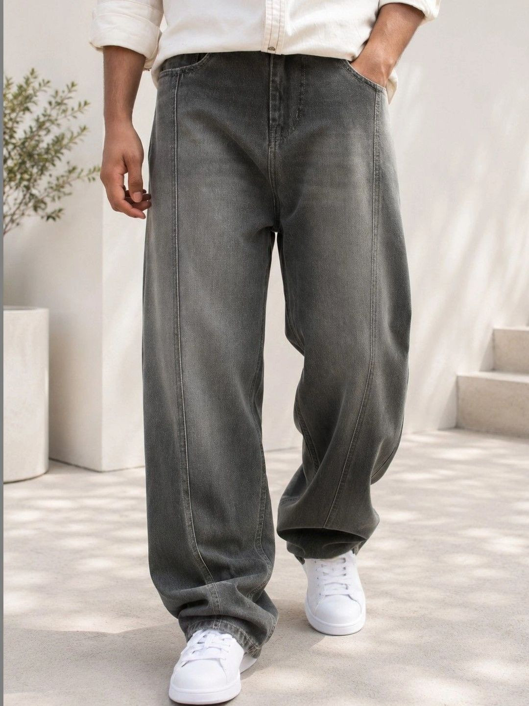 FICTION Men Comfort Mid-Rise Light Fade Ombre Jeans