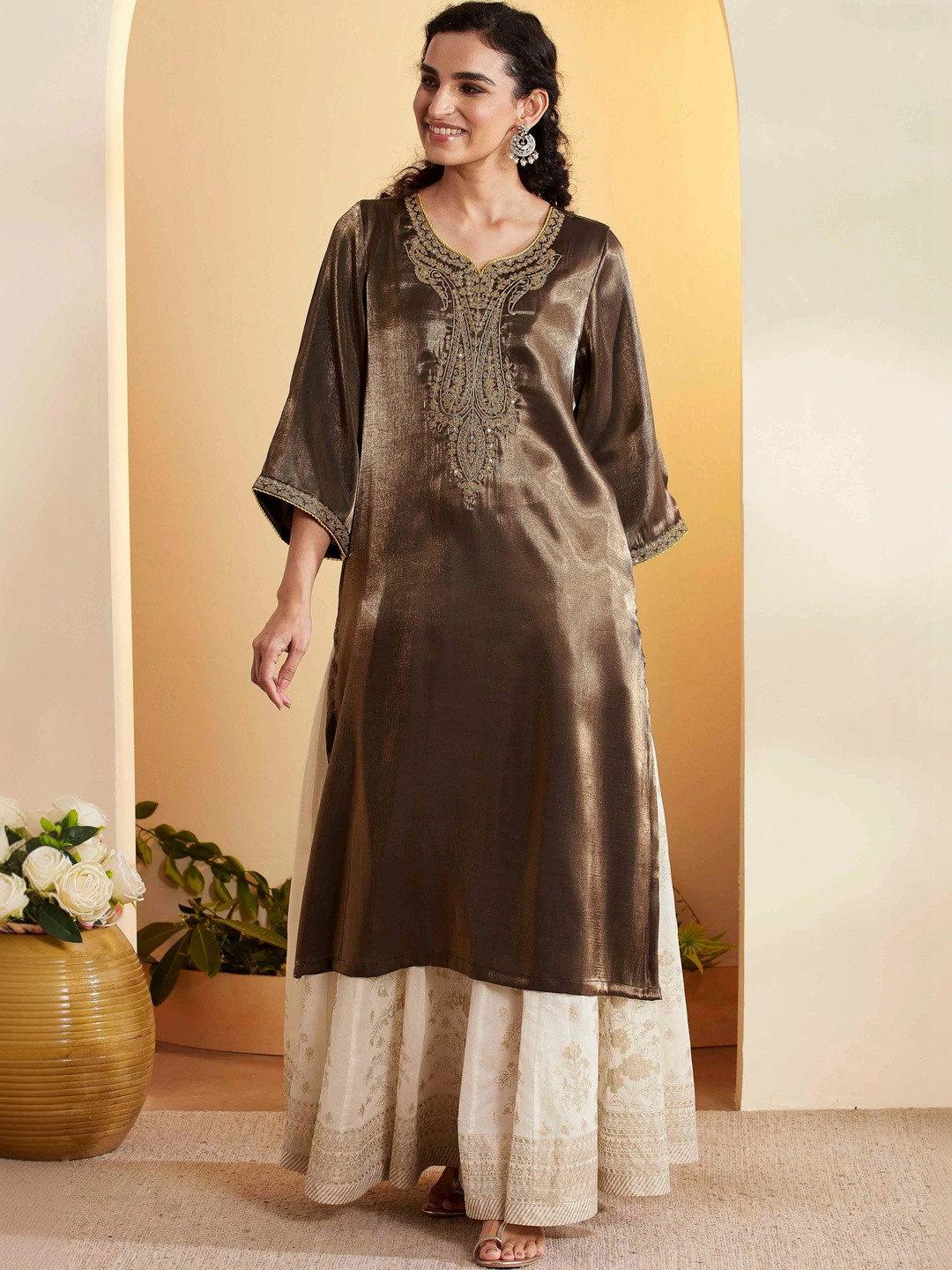 Biba Women Embroidered Kurta